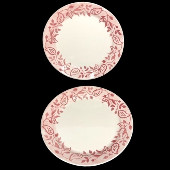Corelle Other - 2 Corelle Gypsum 10-1/4" Dinner Plates * pre-owned